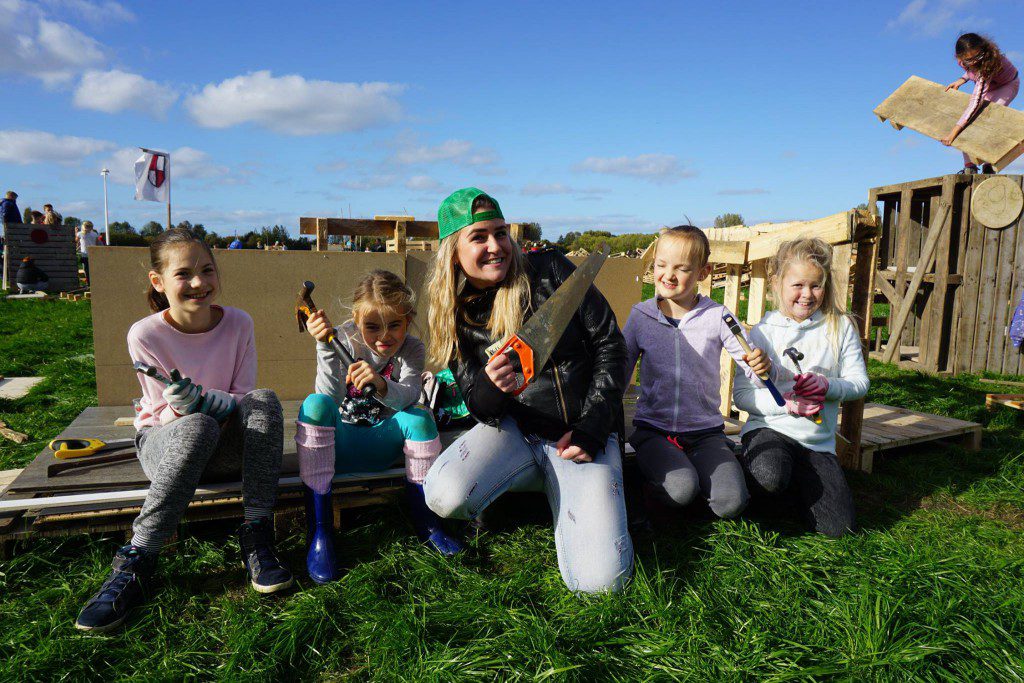 44713568_1927531923973519_357091006987894784_o-1024x683