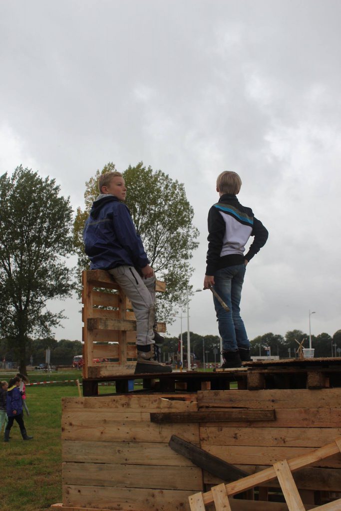 751. 2016-10-19 105325